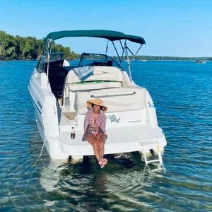 Meet your Posher, Kimberly